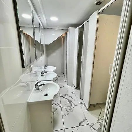 Double With Shared Bathroom G1 In *